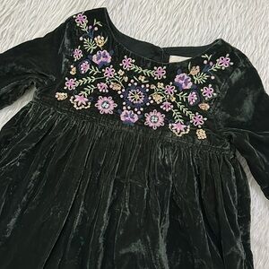 Peek green velvet embroidered floral long sleeve dress size 4